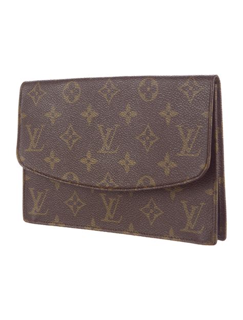 Louis Vuitton Clutches 